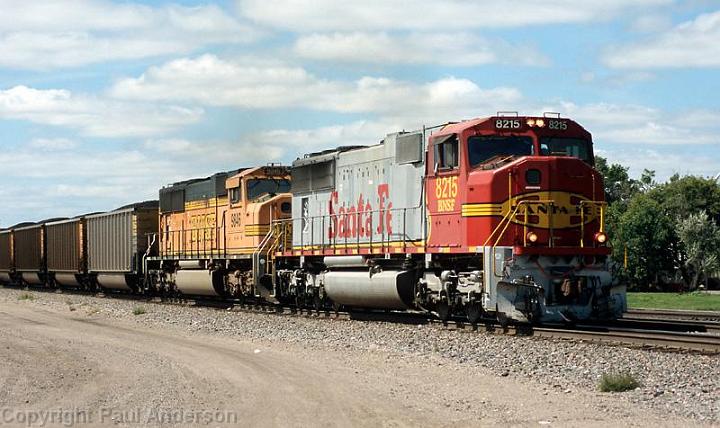 BNSF 8215 WATTS.jpg